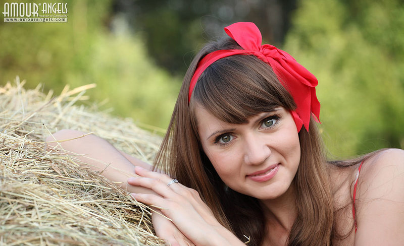 Юлия, 23 года, 4 размер груди